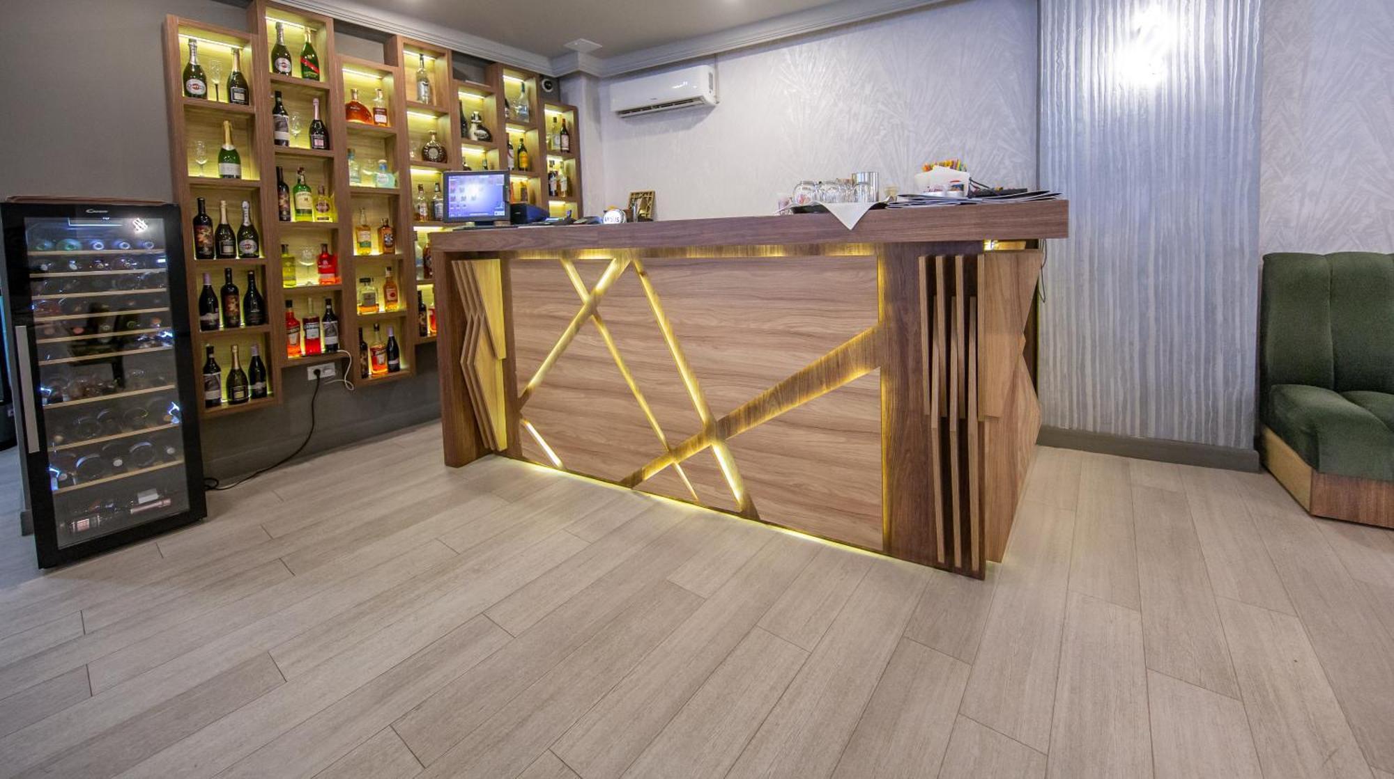 Hotel Corvaris 부쿠레슈티 외부 사진