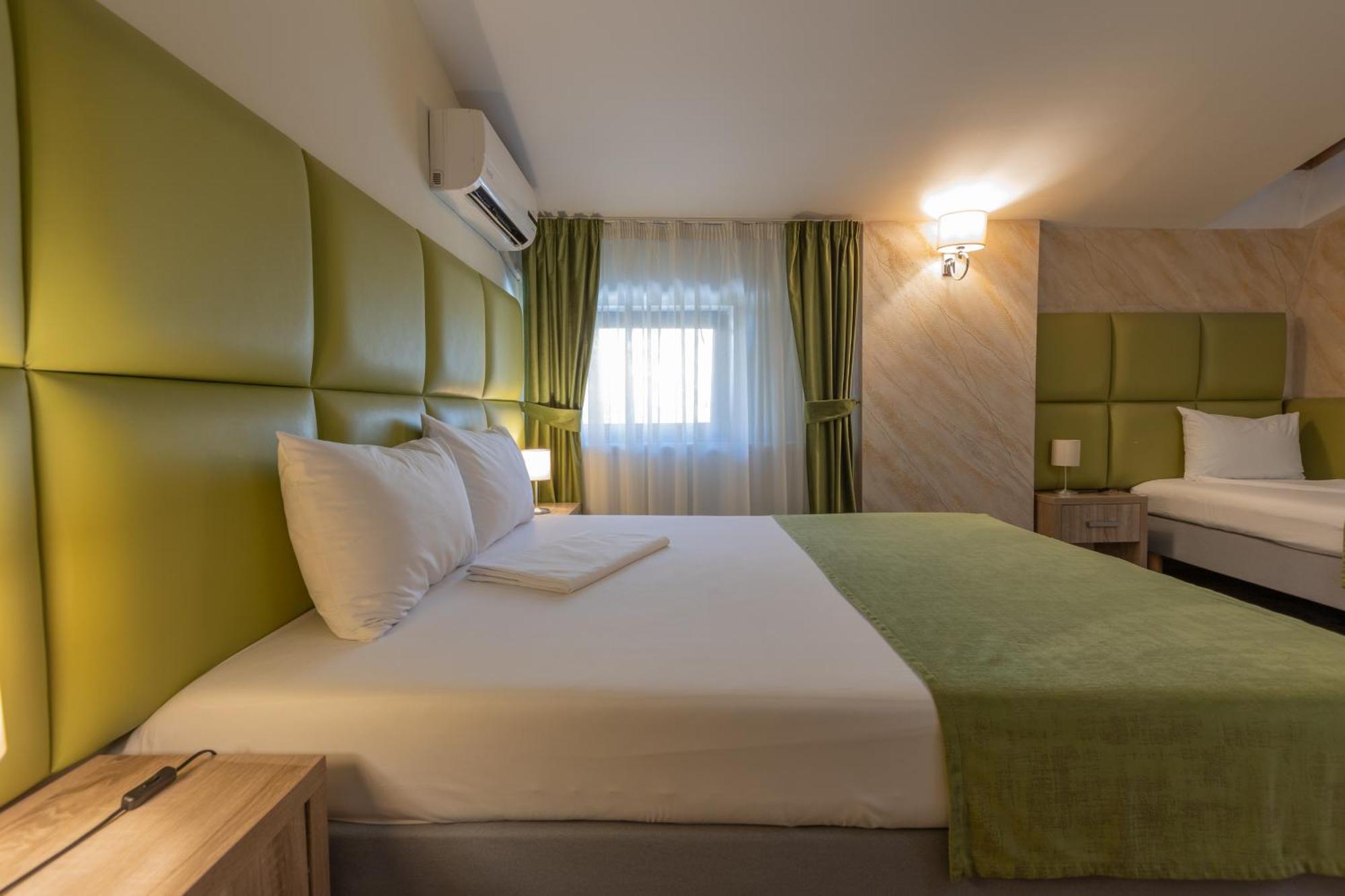 Hotel Corvaris 부쿠레슈티 외부 사진